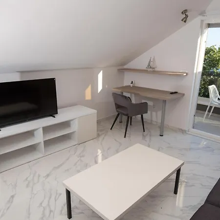 Apartments Adriatic Podstrana Exterior photo