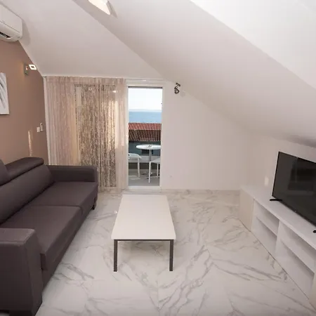 Apartments Adriatic Podstrana Exterior photo