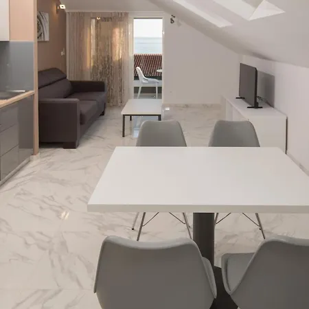 Apartments Adriatic Podstrana Exterior photo