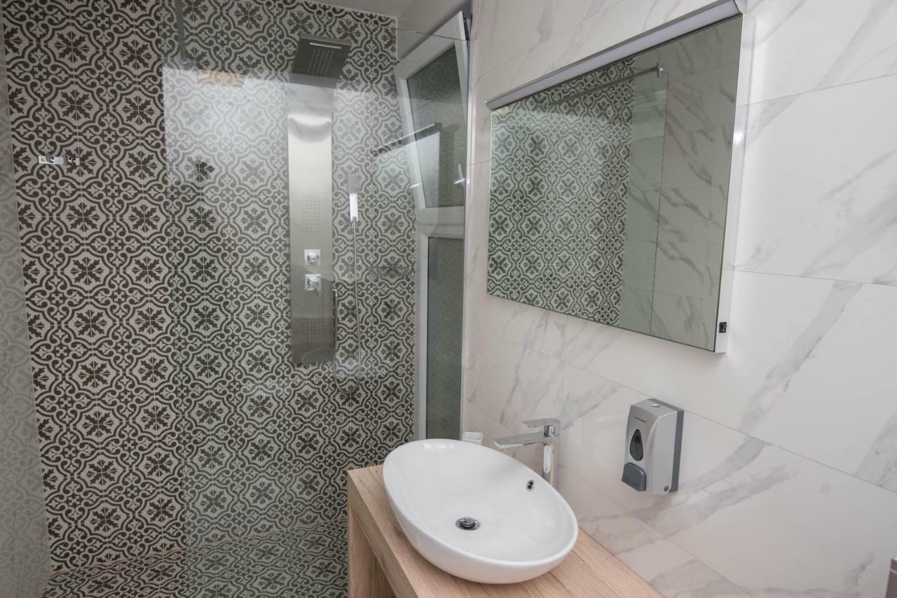 Apartment Adriatic Podstrana